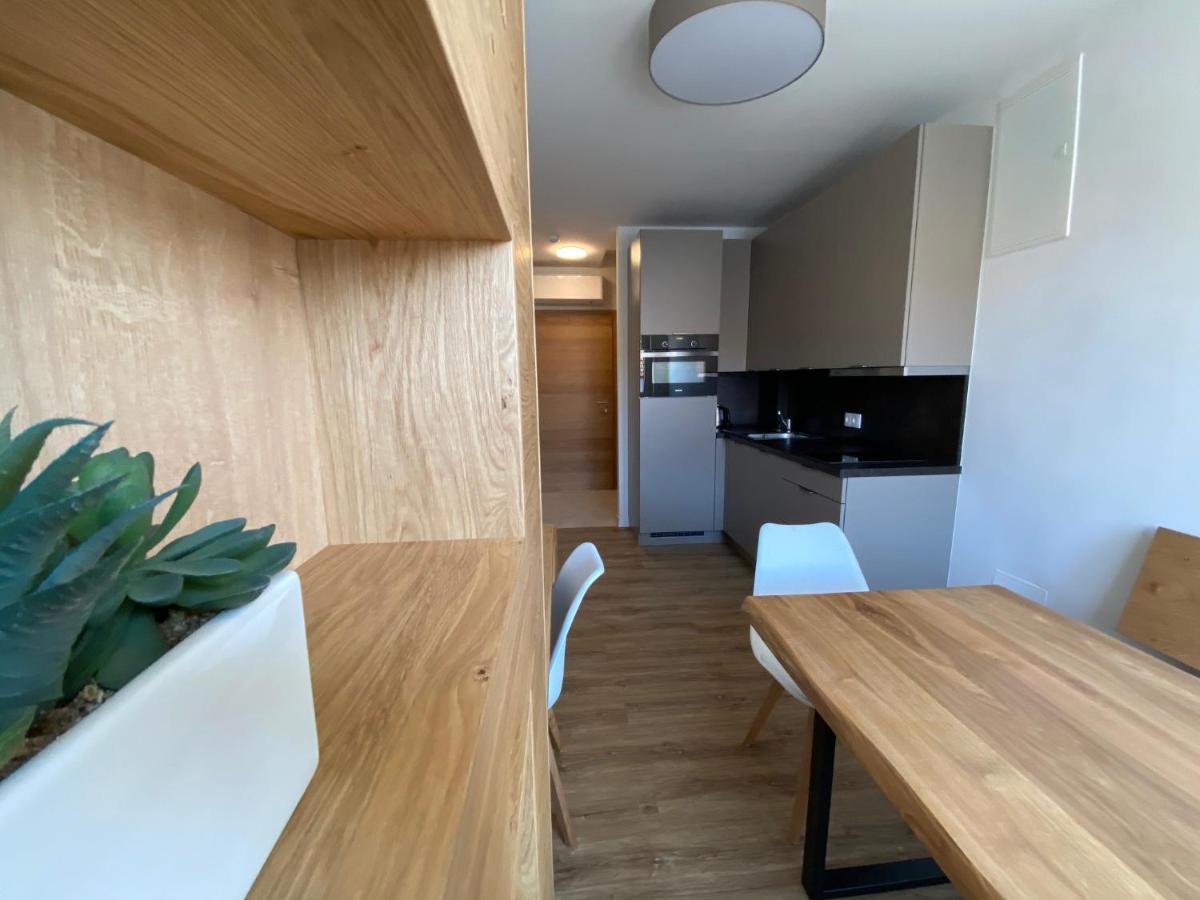 Apartments Freitag - H1 Winden am See المظهر الخارجي الصورة