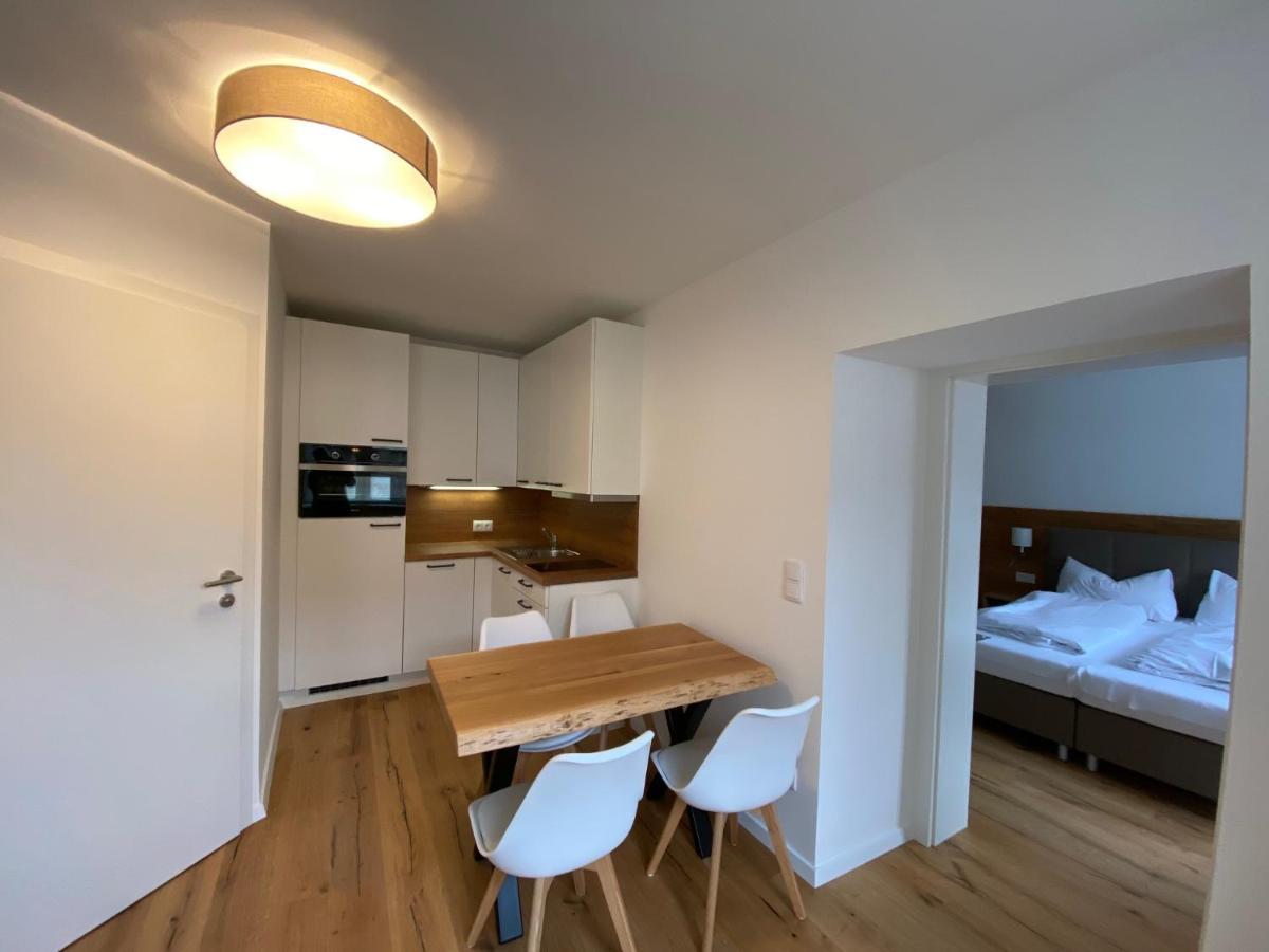 Apartments Freitag - H1 Winden am See المظهر الخارجي الصورة