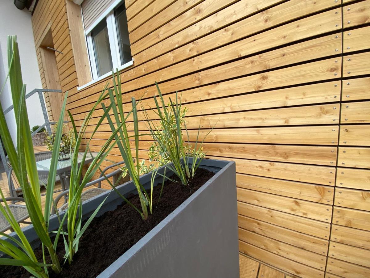 Apartments Freitag - H1 Winden am See المظهر الخارجي الصورة